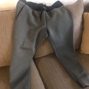 Brooks Woman’s running jogger pants